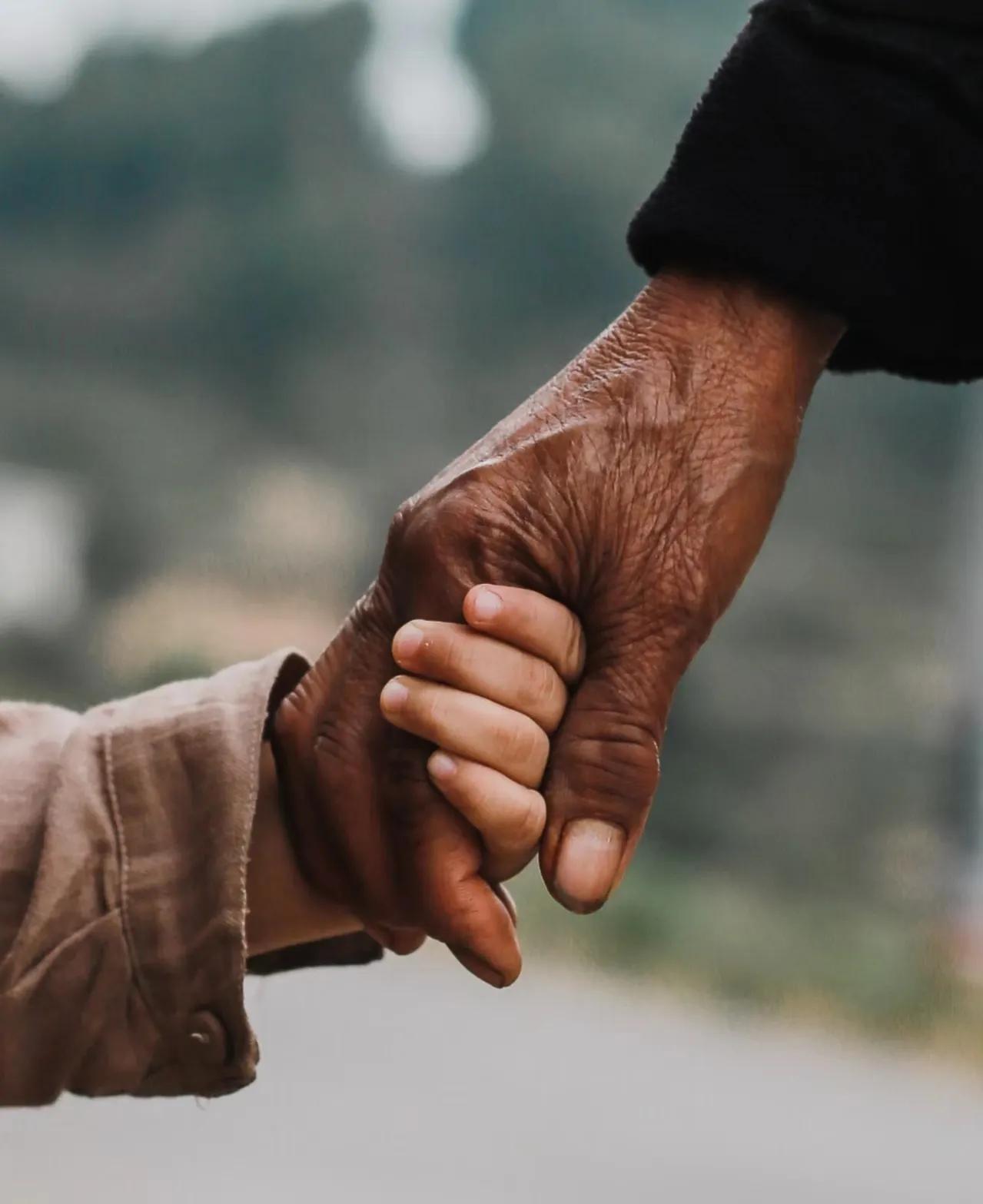 你们的父母还记得你的生日吗,你们还记得彼此父母的生日吗