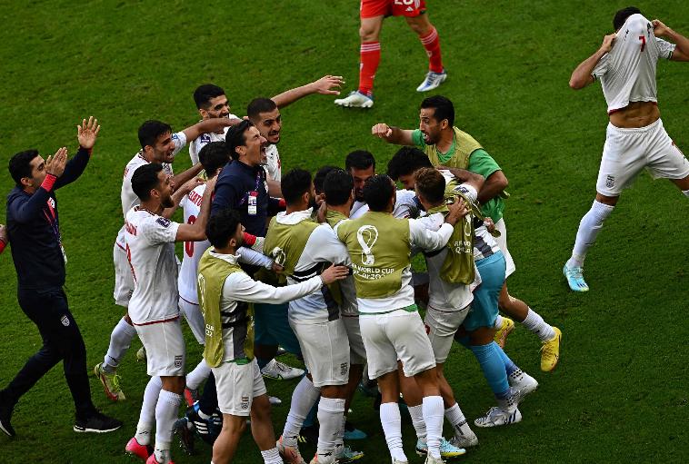 伊朗2比0威尔士第二球,伊朗2比0威尔士精彩回放