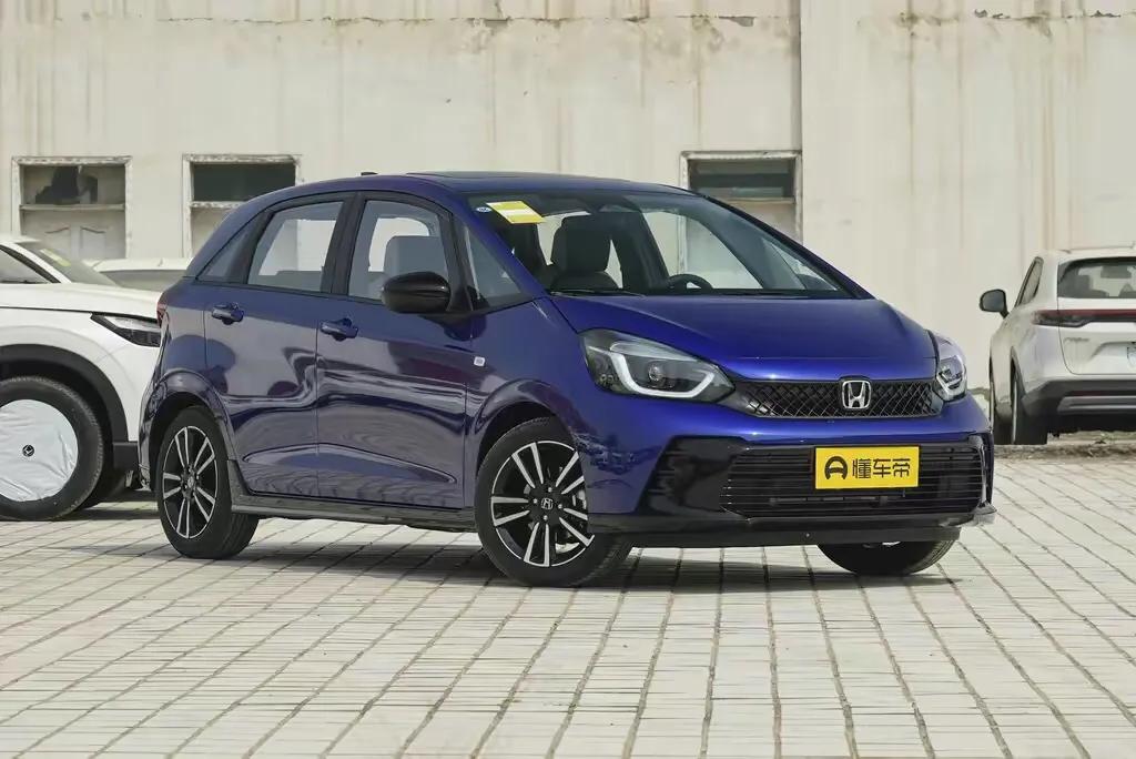 比亚迪海鸥和本田飞度选哪个,本田飞度和比亚迪海鸥哪个好