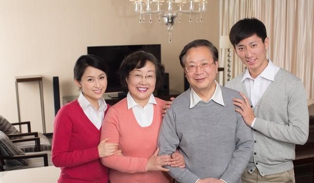 留守妇女给老公诉苦视频,留守妇女向老公诉苦