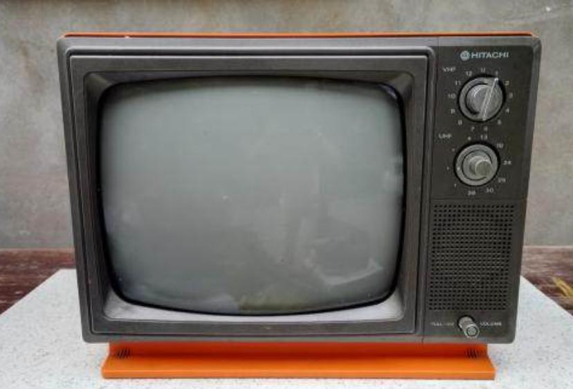 电视开始退出历史舞台？液晶电视200元仍卖不动，背后有何原因？