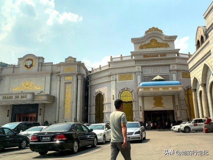 小勐拉到金三角有多远,从缅甸小勐拉走国门回去的流程