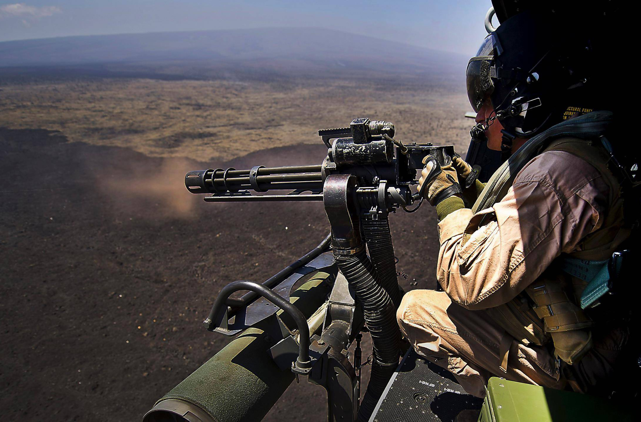 我军新型625自行高炮,国产新型自行35毫米高炮