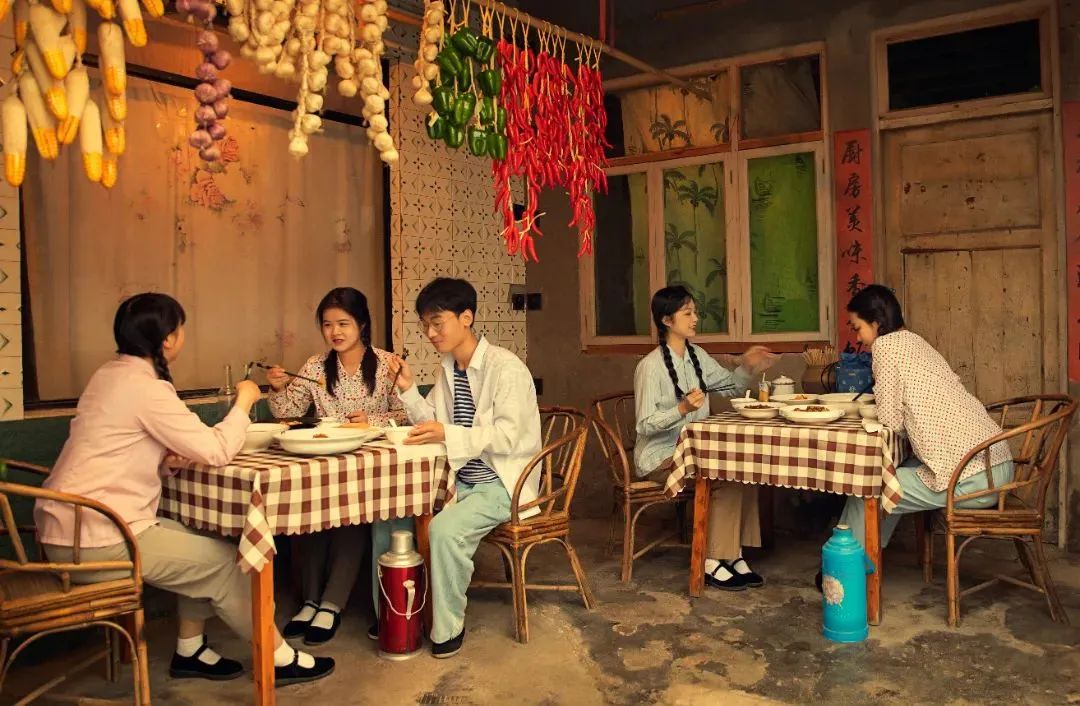 峨眉山毕业旅行主题,大学生独游峨眉山