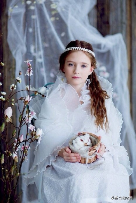 超级好听仙气的三字古风女名,生僻却美到爆的名字古风