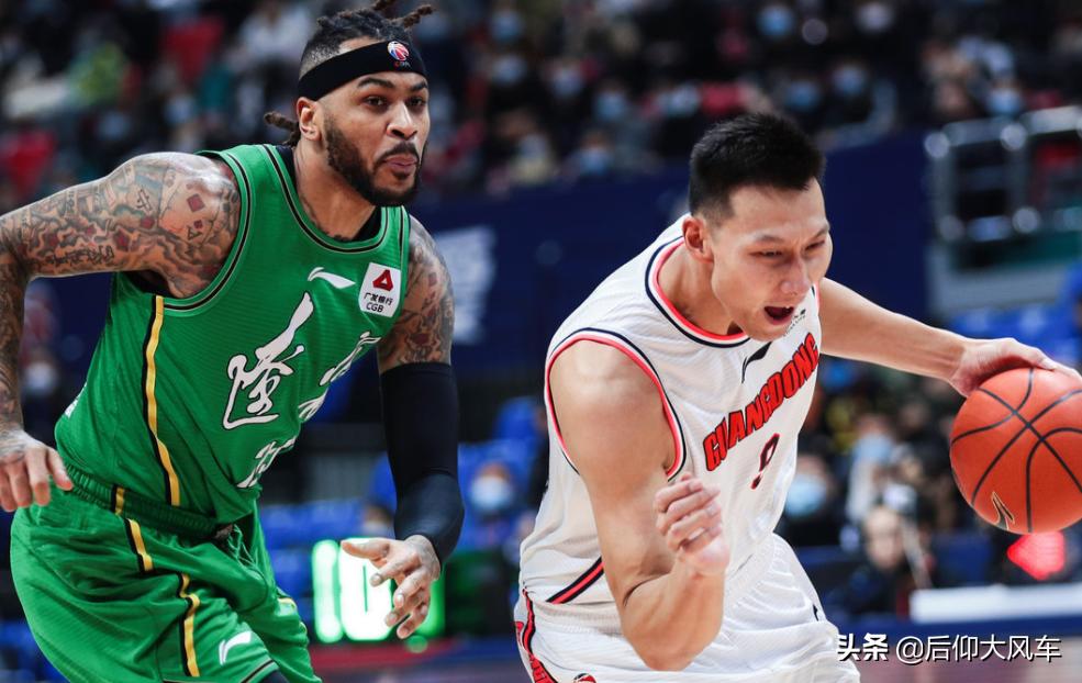 直播广东对阵首钢第三场比赛,广东三队入季后赛