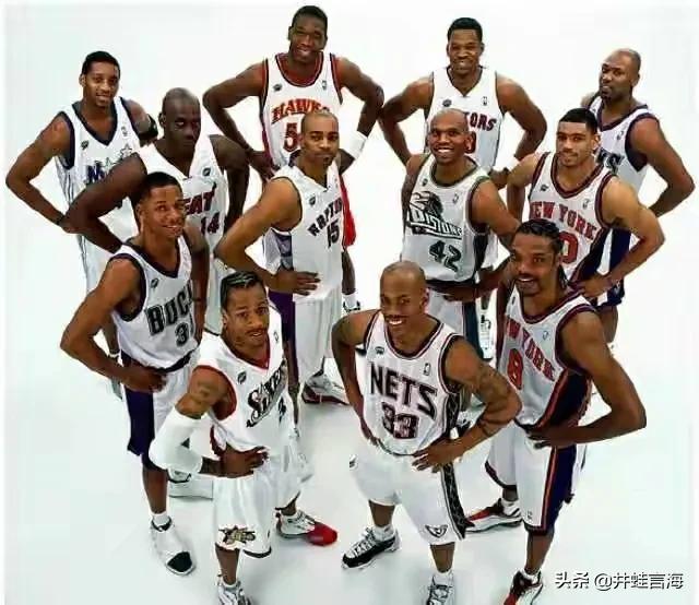 科比艾弗森全明星正赛经典上篮,艾弗森04年全明星戏耍科比高清