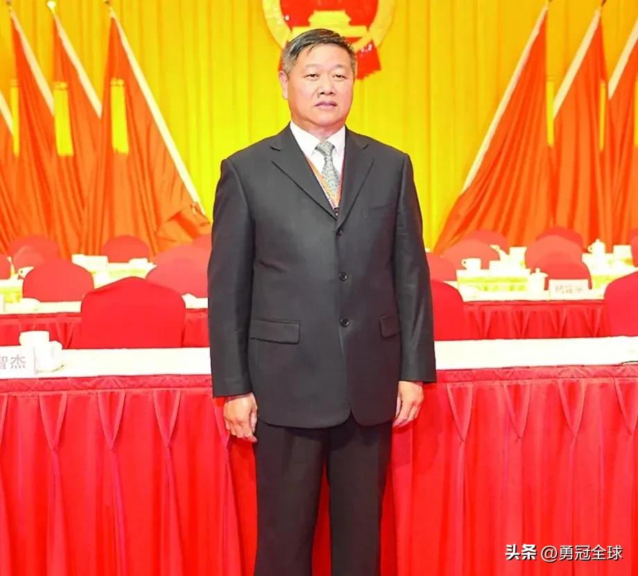 纪委通报12起案例,13起违纪违法通报