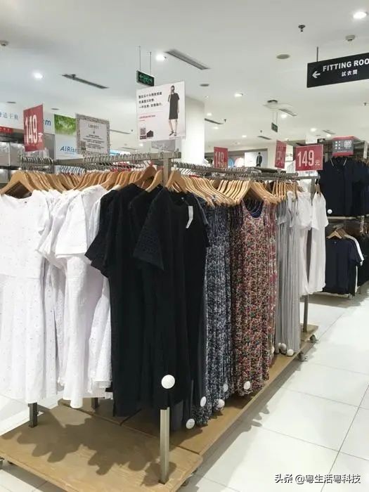 鎵揣鐗瑰崠,鎵揣鍟嗗満骞垮窞