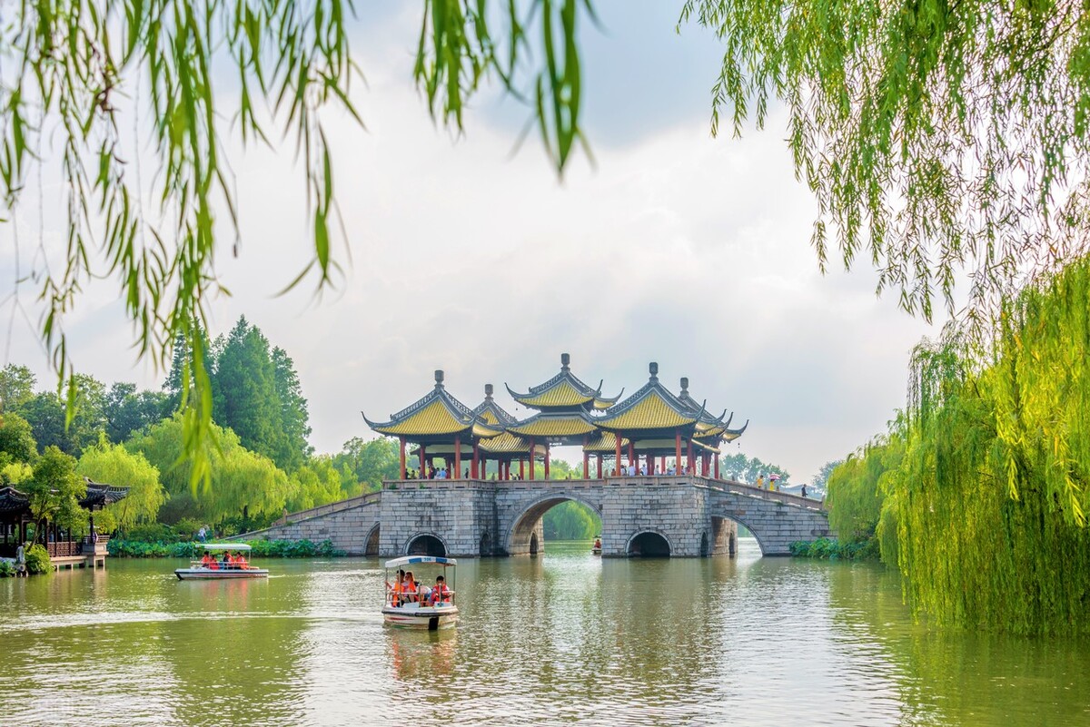 西湖为什么叫瘦西湖呢,杭州西湖与瘦西湖