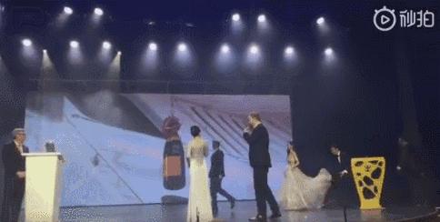 万小刀：黄晓明和Angelababy的瓜