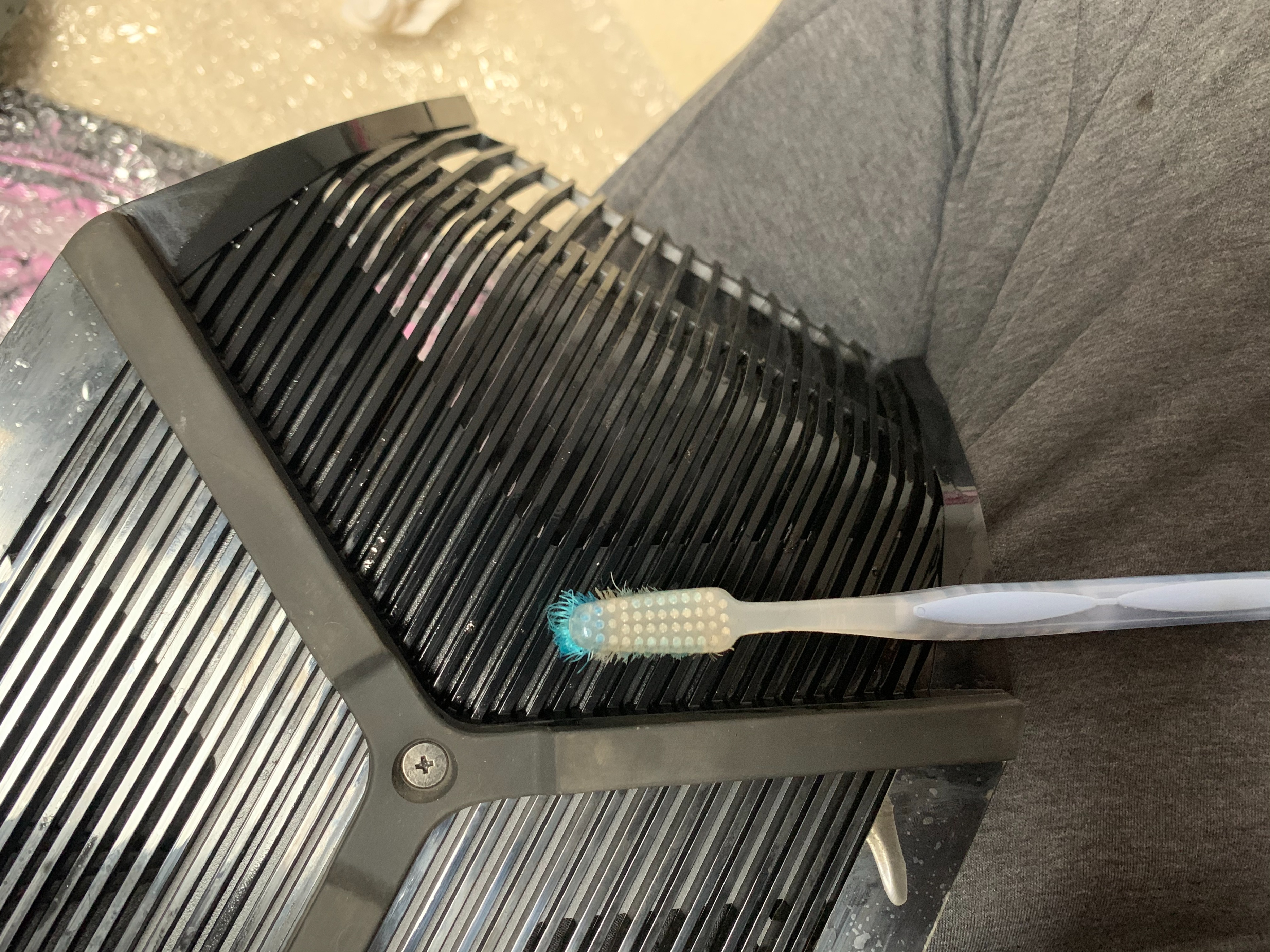 外星人大三角机箱什么材质,外星人大三角机箱购买