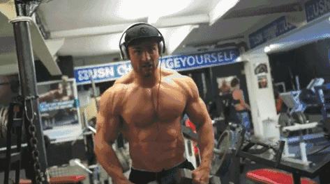 无器材虐肩超级组训练动作,最新虐背肩动作合集