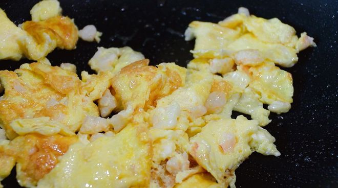 洗蛤蜊的方法,为什么用盐水泡蛤蜊不开口吐沙