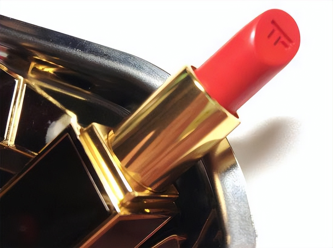 超好用的三支最显气色的口红试色,什么色号的口红最显白平价