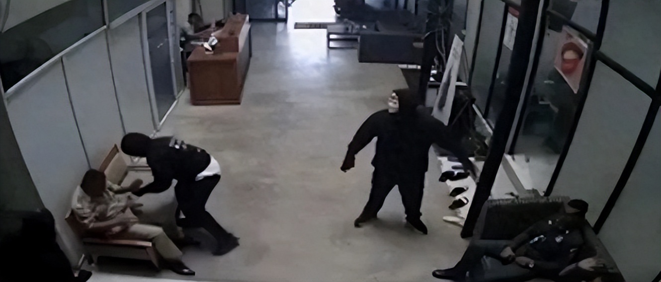 柬埔寨抢劫犯被枪决,柬埔寨发生武装劫囚事件后续