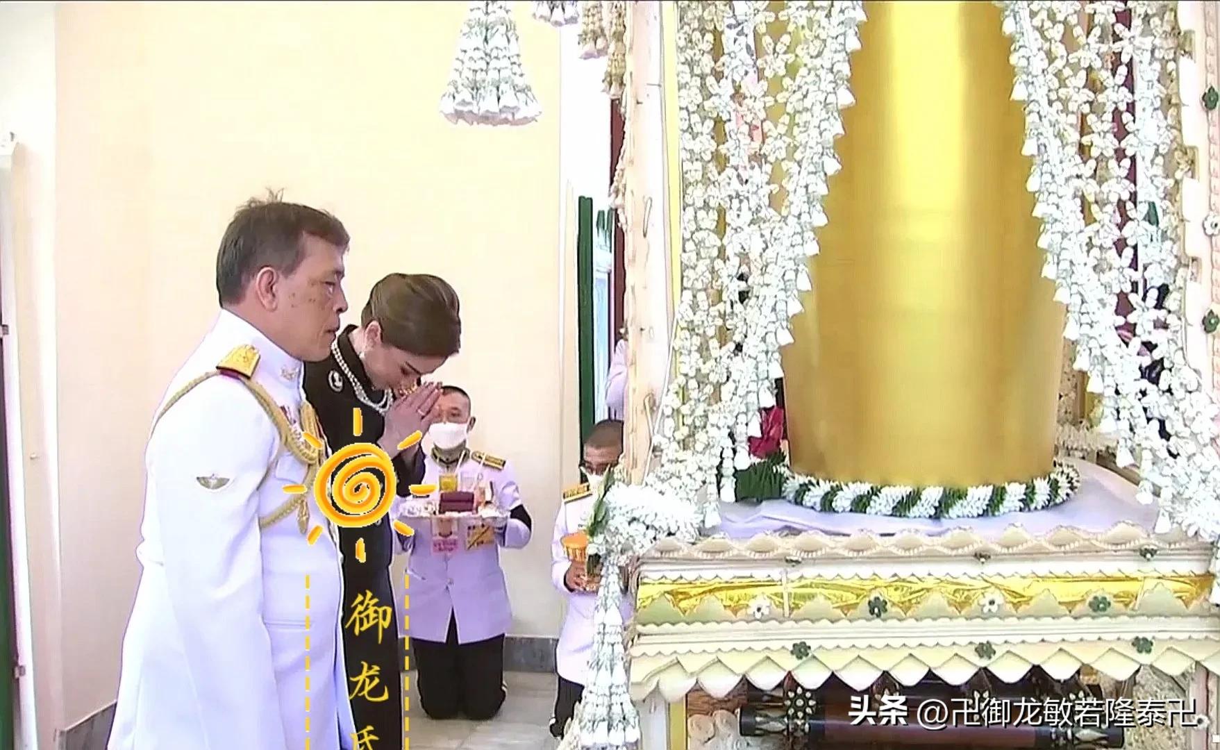 泰国国王夫妇主持“比萨德杰王子殿下”的火化仪式