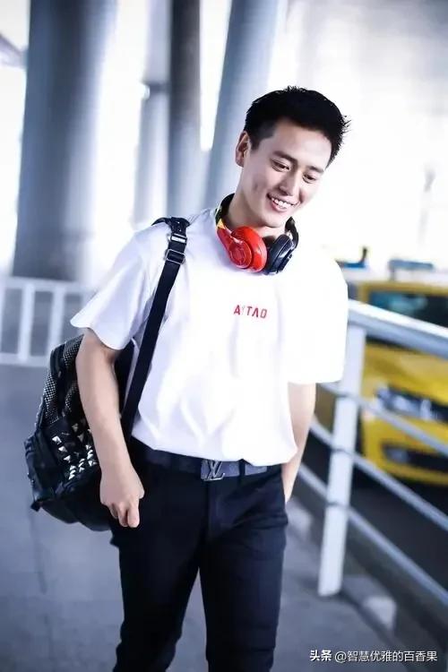 出身平民的家庭企业家成长经历,出身平民家庭的企业家的成长经历