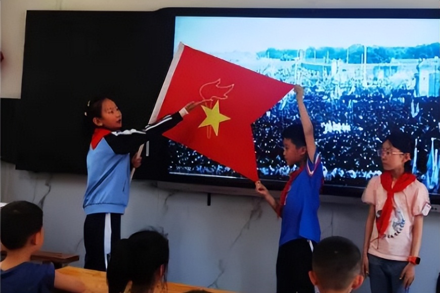 你好红领巾幼儿完整版,你好红领巾二年级