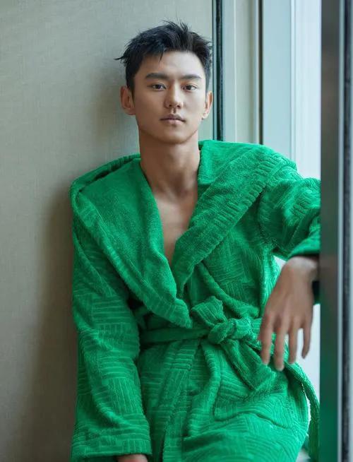 被自己毁掉的八位明星,被毁掉的运动员