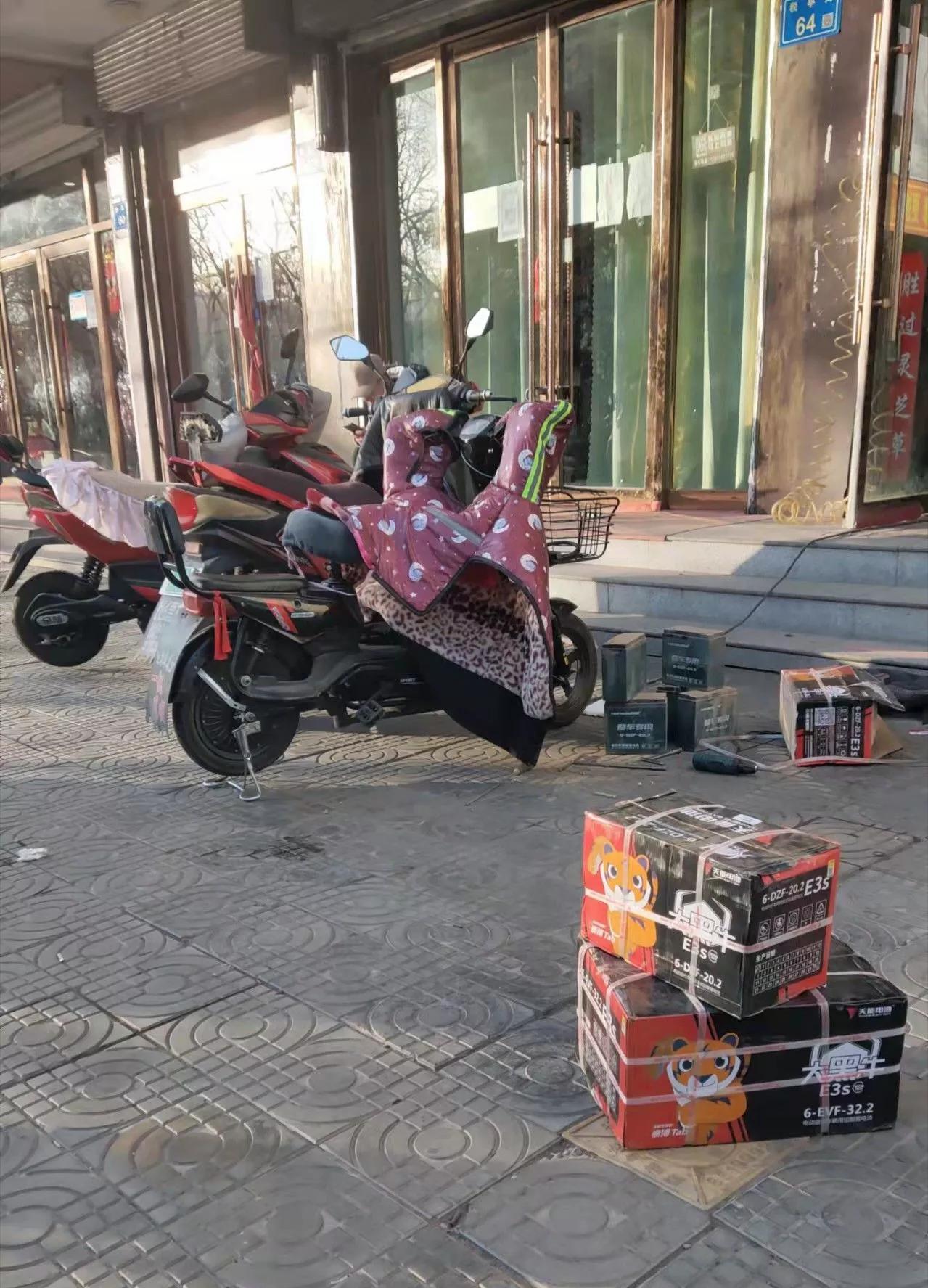 天能电瓶5块60v32a以旧换新多少钱,电动车以旧换新和换电池哪个划算