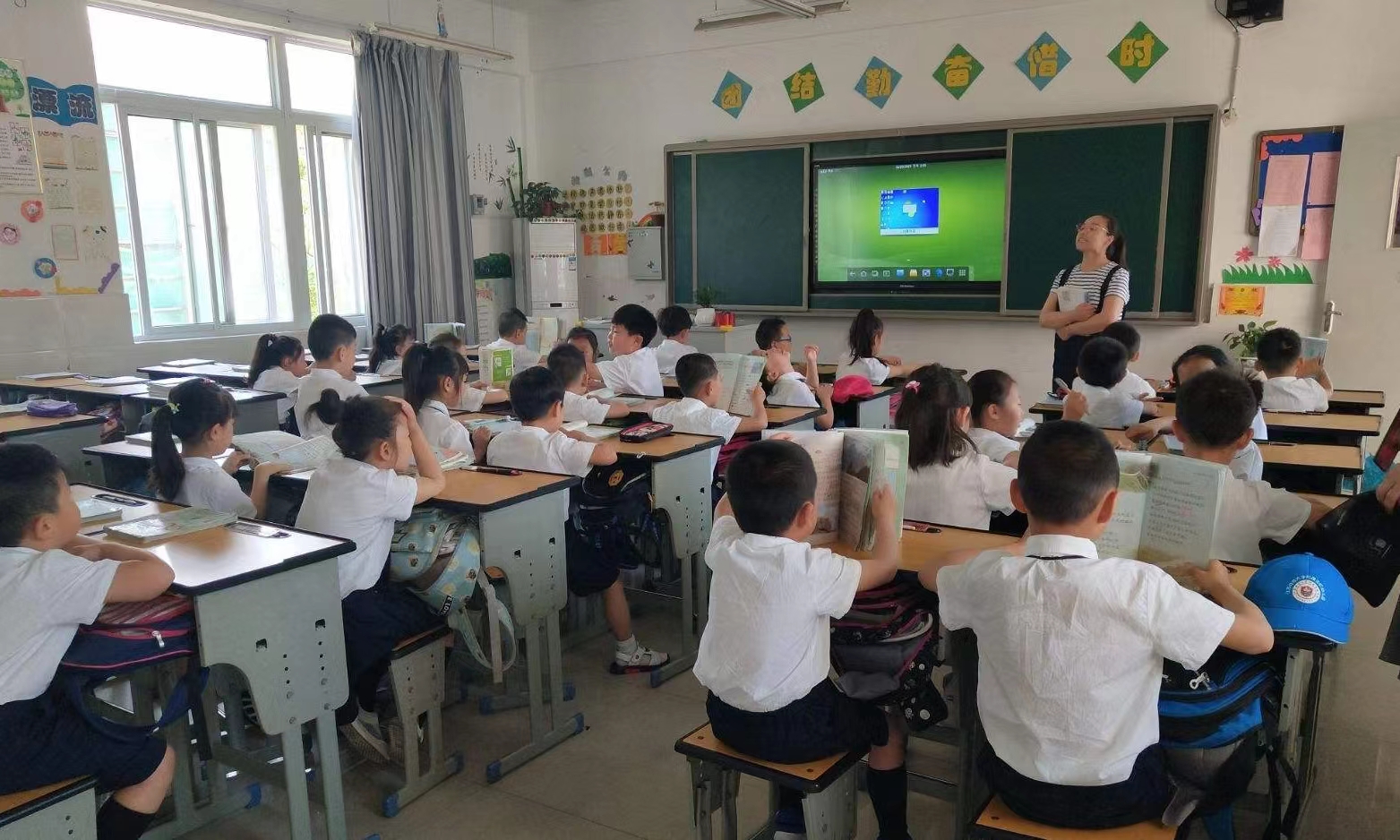 小学数学二年级怎么提高成绩,小学数学提高学生成绩的方法