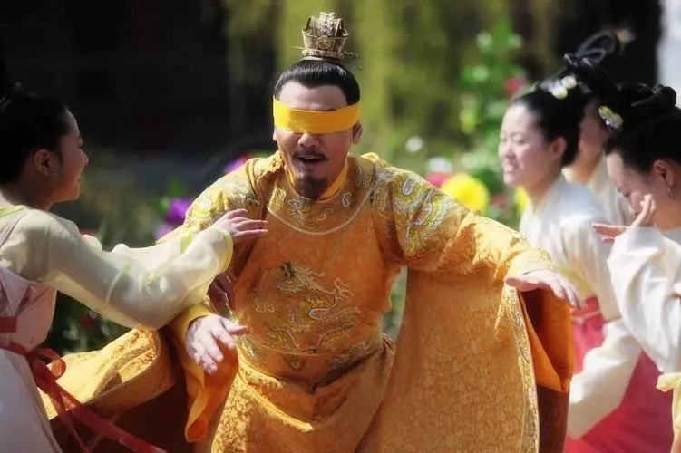 古代妃子用什么方法让皇帝喜欢,古代皇帝是如何宠幸妃子