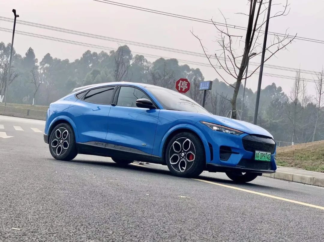 mustangmach-e电动suv怎么样,福特mustangmach-e沉浸体验