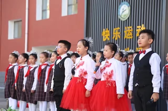 弘扬雷锋精神——包头市包钢实验二小举行学雷锋系列主题活动