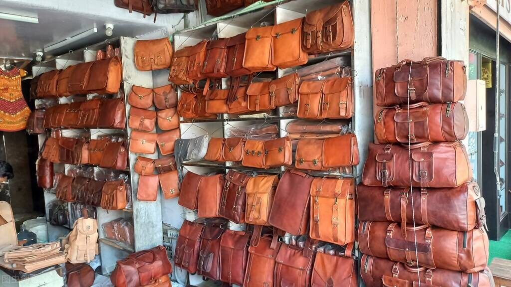 怎么分辨真皮和人造皮,教你用一滴水辨别真皮和人造皮革