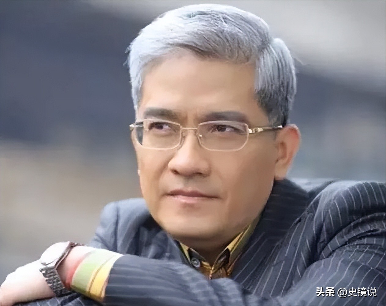 郎咸平年轻漂亮空姐,郎咸平与空姐最后结果