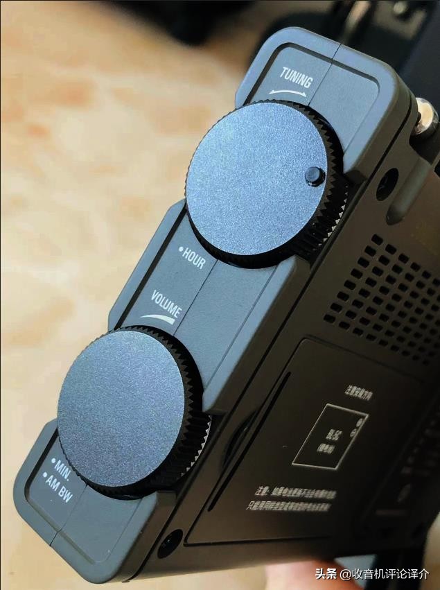 德生最新数字收音机介绍,德生收音机pl757与450区别