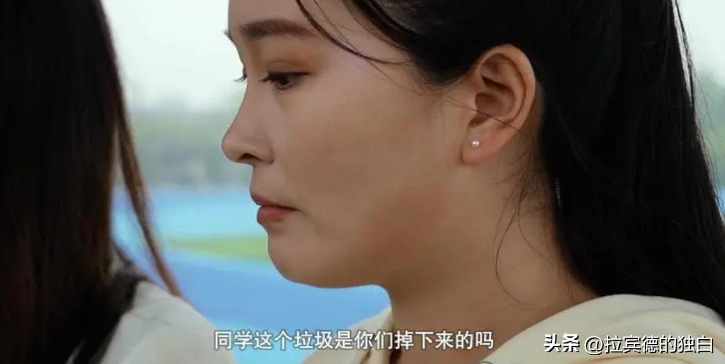 红白相间的舞鞋,红白广场舞鞋