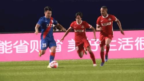 中超杨旭绝杀申花1-0梅州客家,杨旭中超