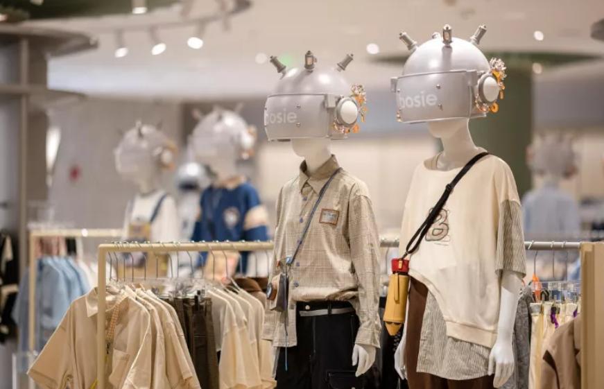 清华北大学生创业卖衣服,95后清华小伙休学卖衣服