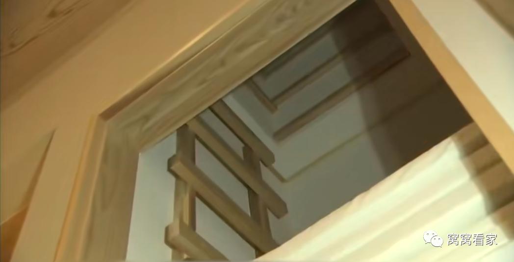 蜗居在16m²的小房子只为白嫖迪士尼烟花!一家四口家装7处机关