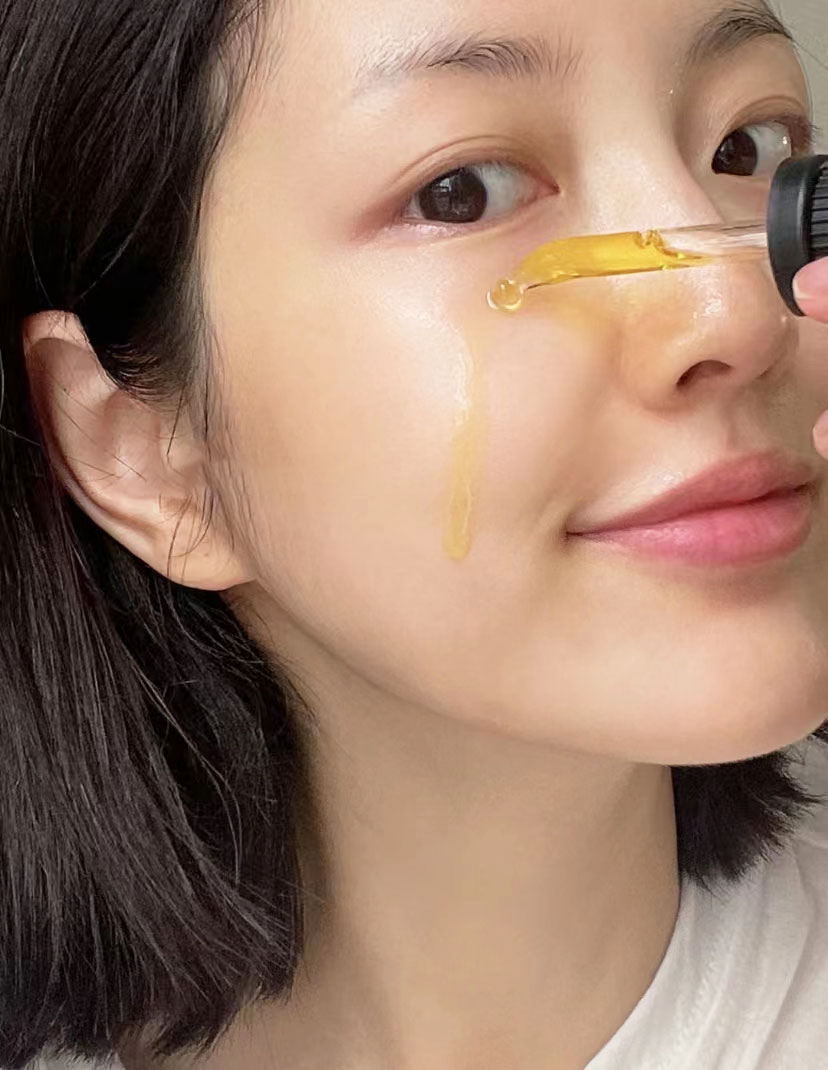 50岁女用什么护肤最佳,50岁女性护肤小技巧视频