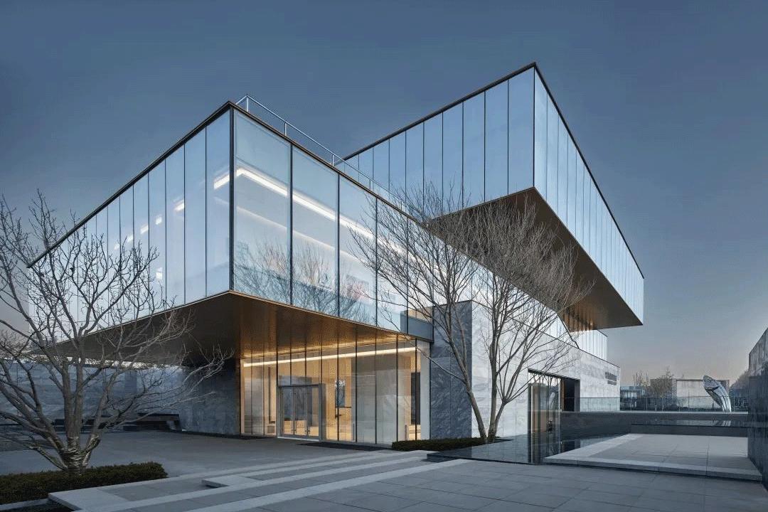 中营腾憬｜示范区如何通过玻璃做出亮点，设计+选材+施工工艺