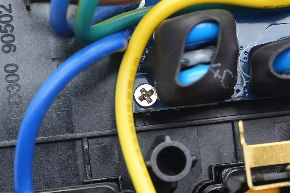 防雷插座拆解,插座10位绿联