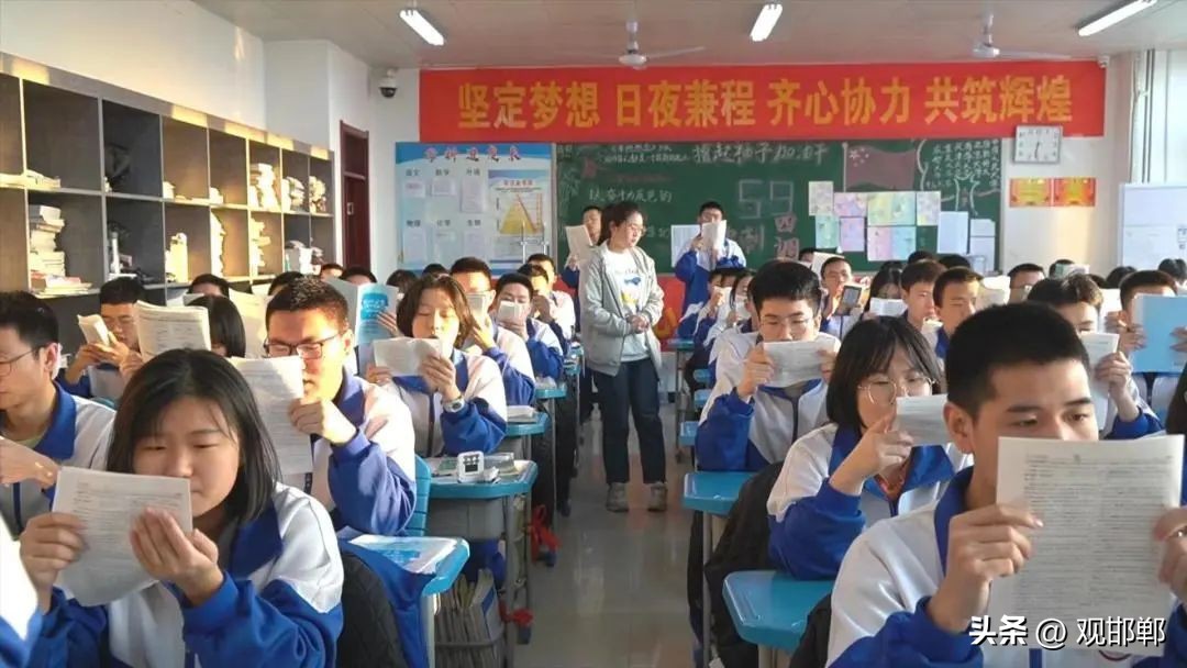 既然你选择了复读，那么你已经踏上了成功之路，因为你不甘平庸。430+174=604，一年时间他做到了！