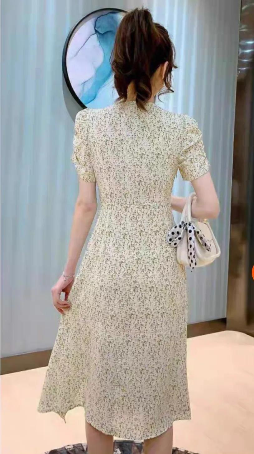 穿搭碎花连衣裙女,知性优雅大方简单女装夏季连衣裙