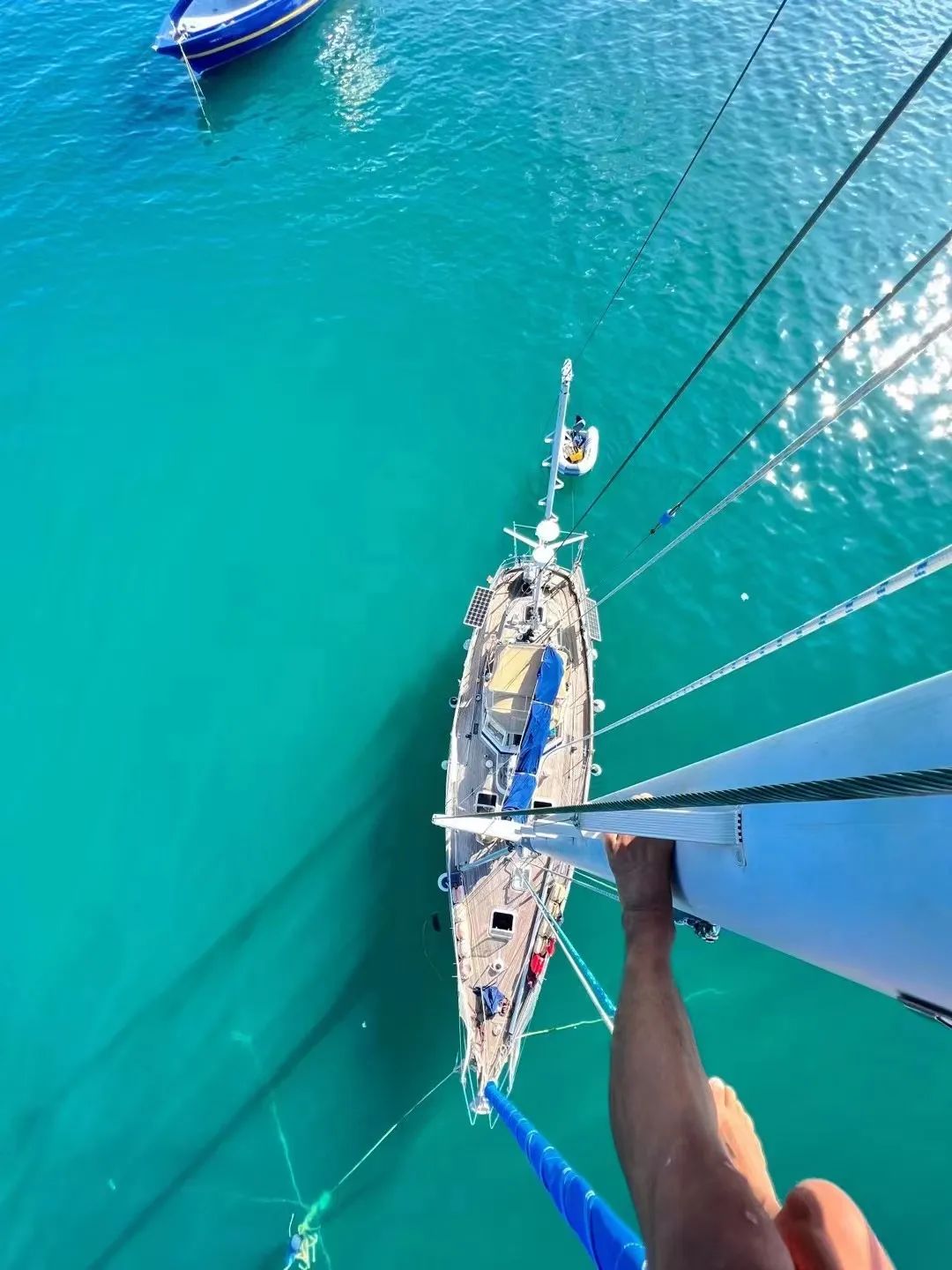 “真正远航的都是疯子！”但我无条件相信我的船长我的船