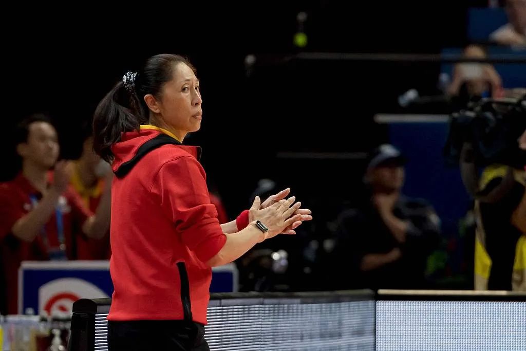 如果记不住她们的名字，就记住“中国女篮”吧