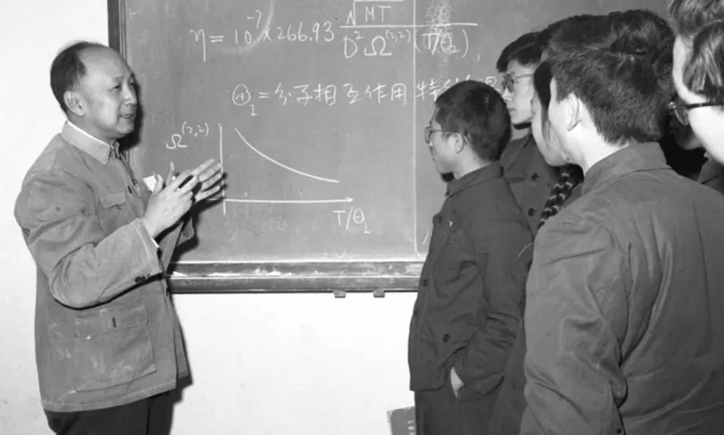 钱学森介绍对象,钱学森谈过几次恋爱