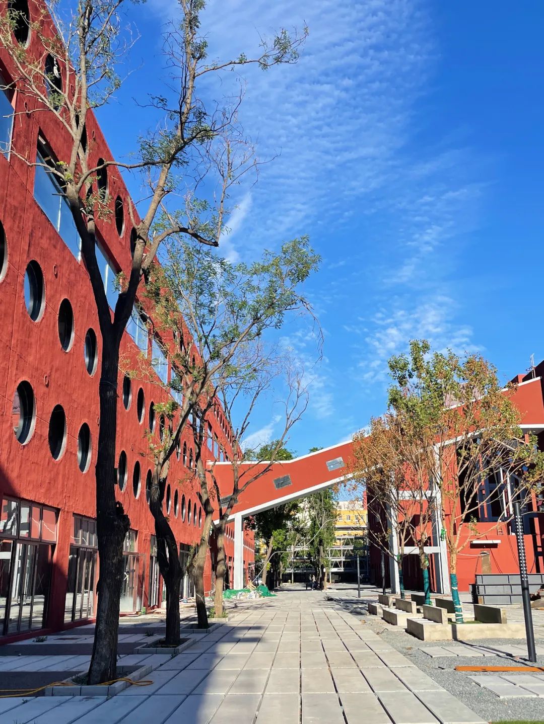 越界锦荟园5号楼,越界锦荟园工业园位置