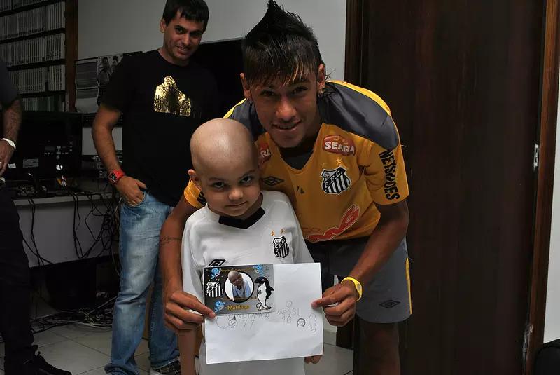 梅西为阿富汗小球迷圆梦,阿富汗小球迷梅西