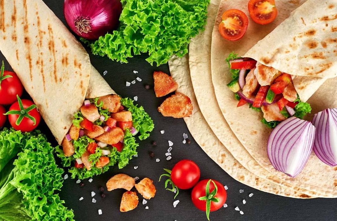 别emo了吃喝才是正事有关美食的文案