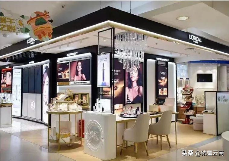 西南购物中心贵阳,新西南购物中心