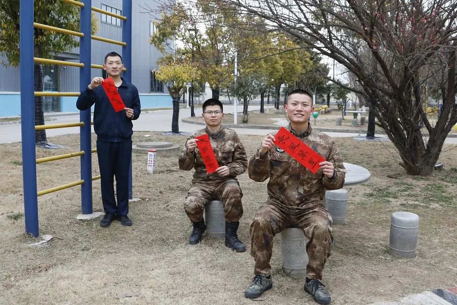 报告：我们属“虎”，必须虎！