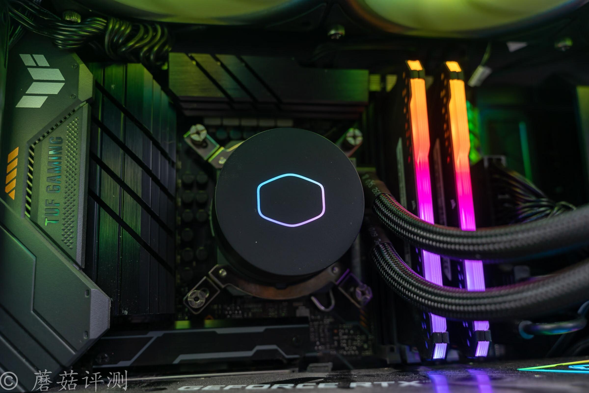 连续多日的高温，让朋友家的主机燥热难耐、更换机箱散热后获新生